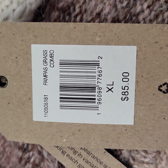 Frye & Company Crew Neck Ombre Sweater With Fringe. - Picture 7 of 8